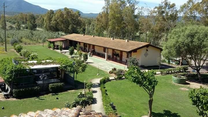 Agriturismo Monte Majore Siliqua Buitenkant foto